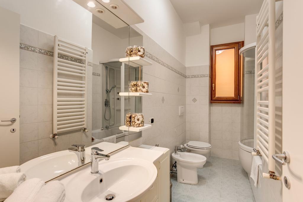 M&L Apartment - Caracalla Holiday روما الغرفة الصورة