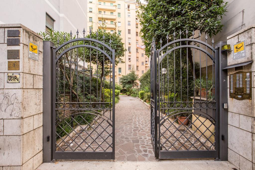 M&L Apartment - Caracalla Holiday روما المظهر الخارجي الصورة