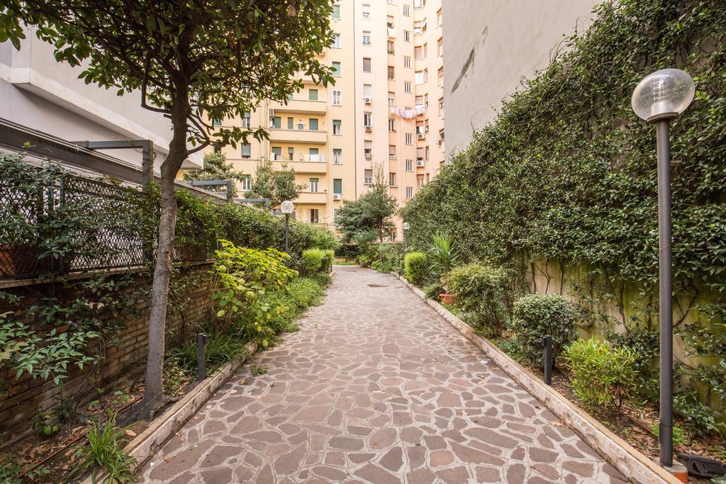 M&L Apartment - Caracalla Holiday روما المظهر الخارجي الصورة